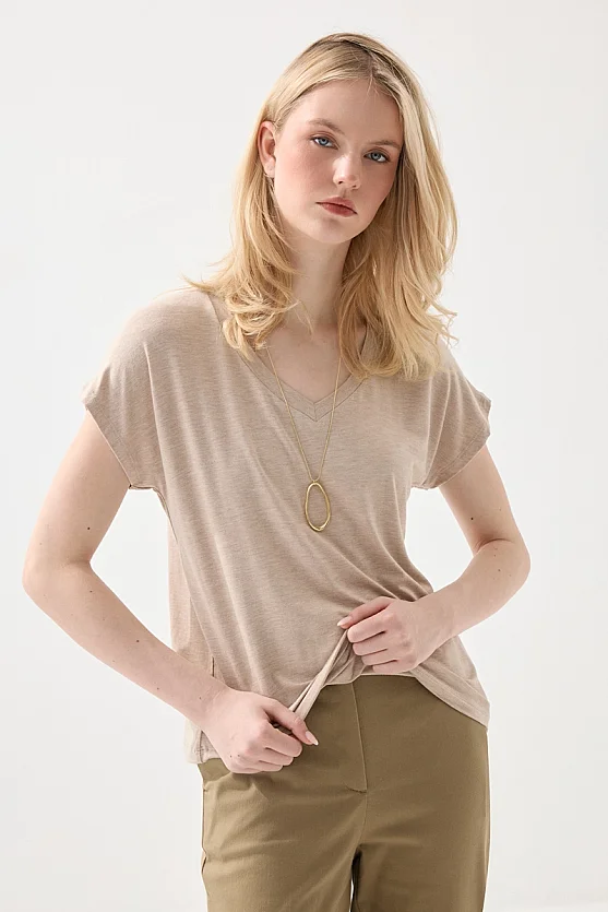 V Yaka Melanjlı Bambu T-shirt - Bej - 6