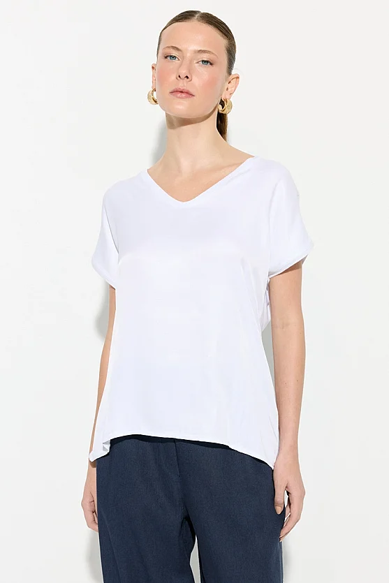 V Yaka Önü Saten Tshirt - Beyaz - 2