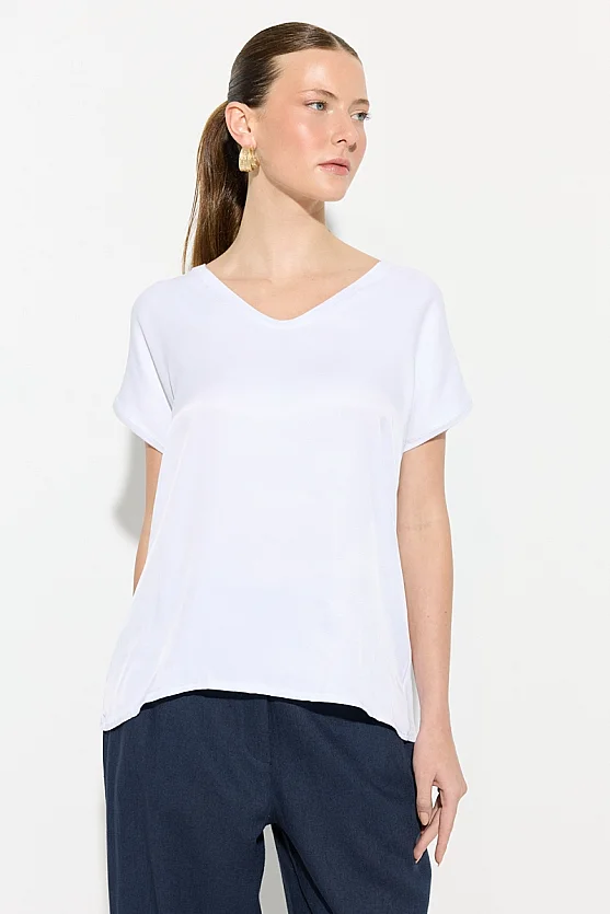V Yaka Önü Saten Tshirt - Beyaz - 4