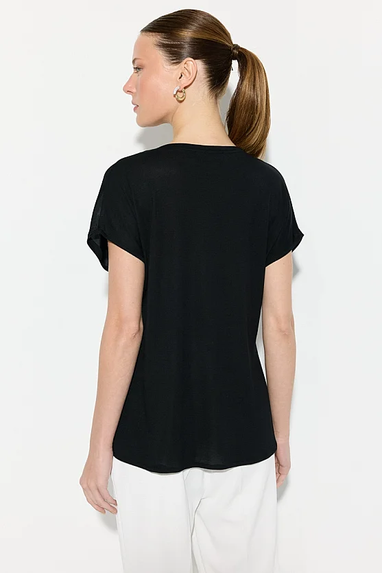 V Yaka Önü Saten Tshirt - Siyah - 5