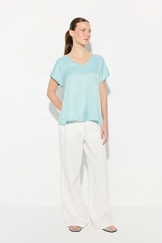V Yaka Önü Saten Tshirt - Turkuaz - 3