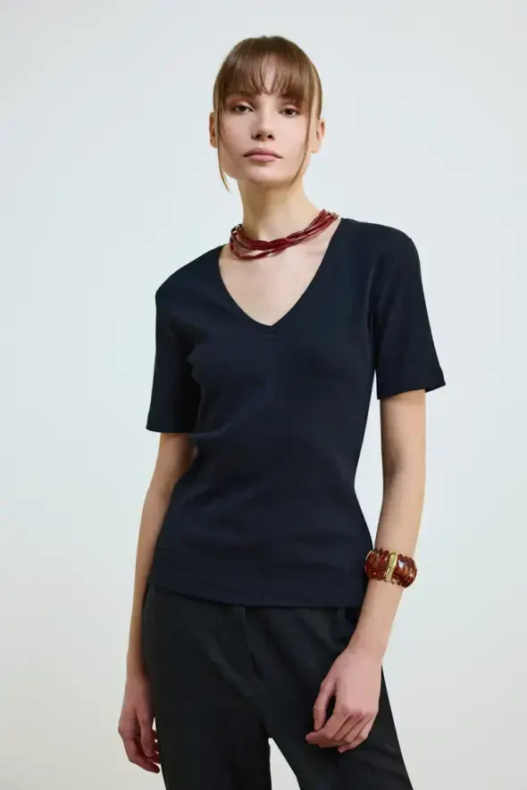 V Yaka Pamuk Kaşkorse T-Shirt - Siyah - 1