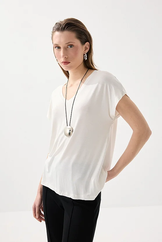 V Yaka Rahat Kesim Bambu T-shirt - Beyaz - 5