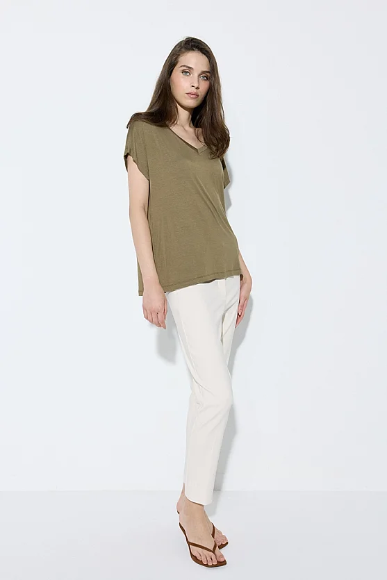 V Yaka Rahat Kesim Bambu Tshirt - Haki - Gusto