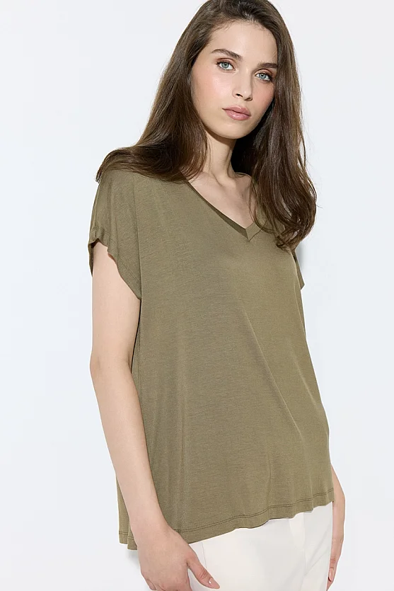 V Yaka Rahat Kesim Bambu Tshirt - Haki - 4