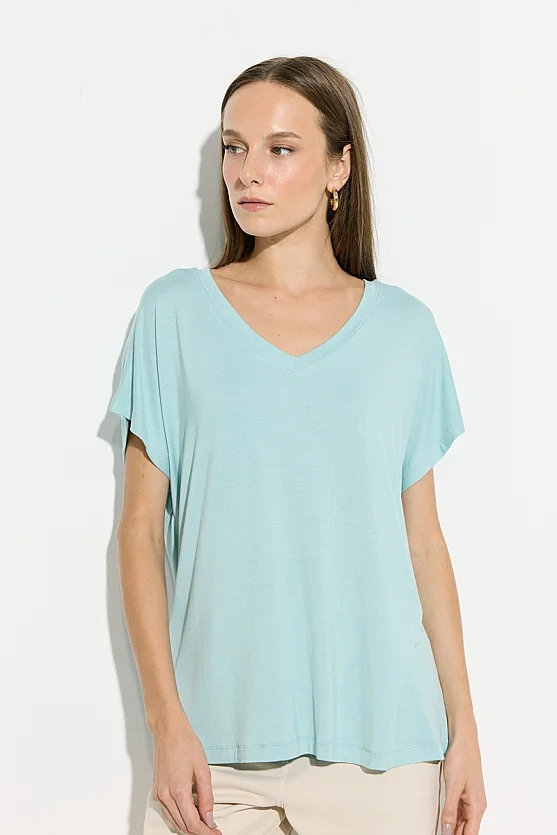 V Yaka Rahat Kesim Bambu Tshirt - Mavi - Gusto