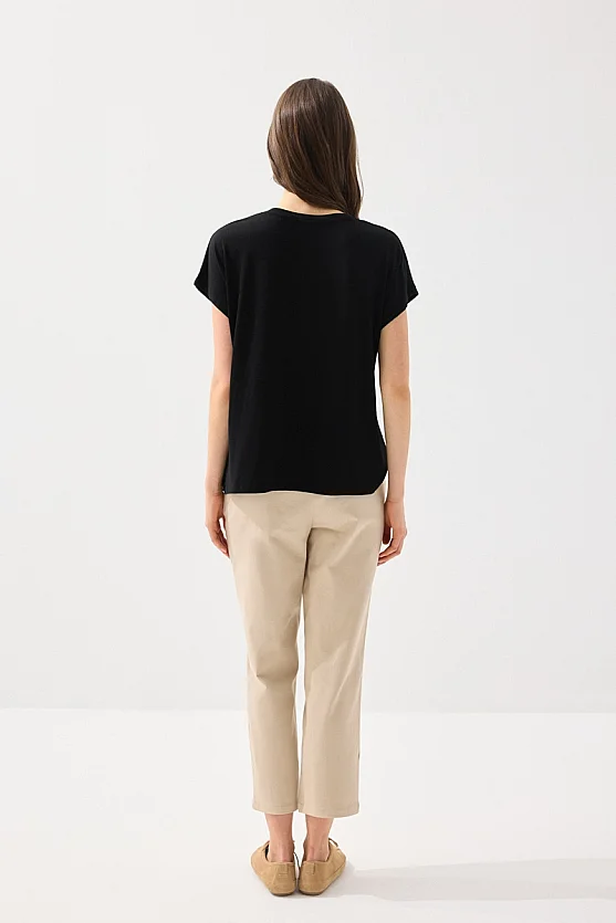 V Yaka Rahat Kesim Bambu Tshirt - Siyah - Gusto