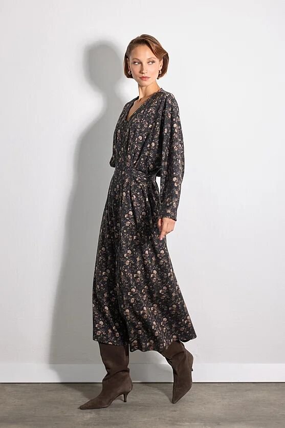 V Yakalı Çiçek Desenli Örme Midi Elbise - Siyah - 4