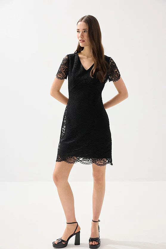 V Yakalı Dantel Brode Abiye Elbise - Siyah - Gusto