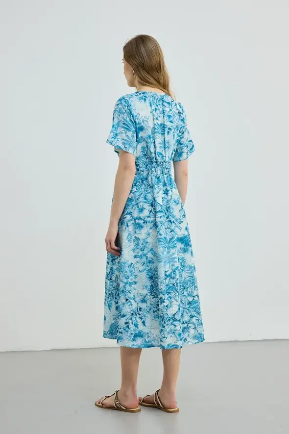 V Yakalı Desenli Uzun Keten İçerikli Elbise - Mavi - 5