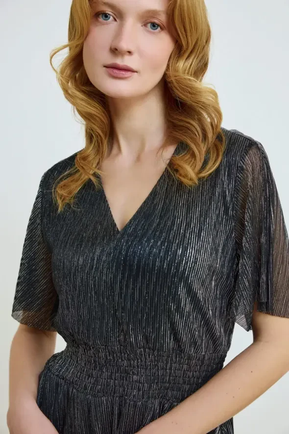 V Yakalı Kat Kat Uzun Simli Elbise - Siyah - Gusto