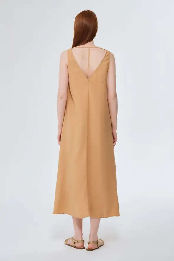 V Yakalı Uzun Rahat Kesim Elbise - Safran - 6