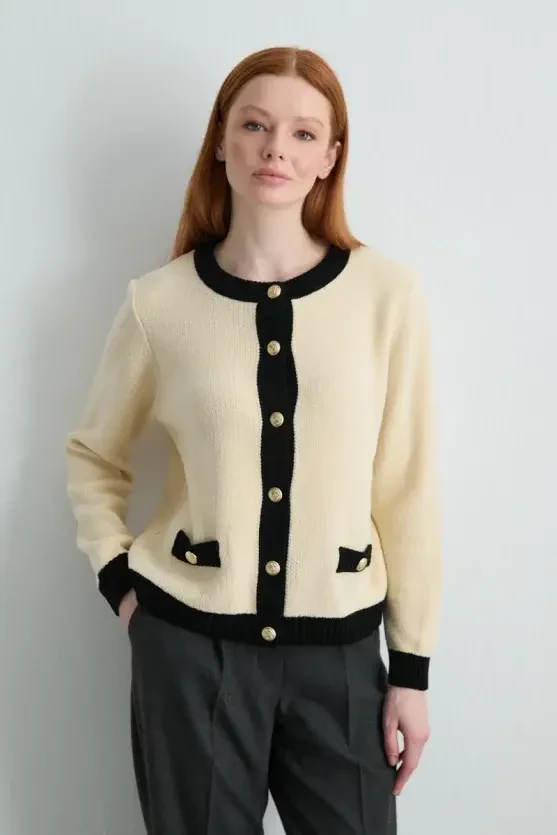 Velvet-Textured Trimmed Knit Cardigan - Ecru - Gusto