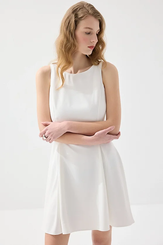 Volanlı Krep Elbise - Beyaz - Gusto