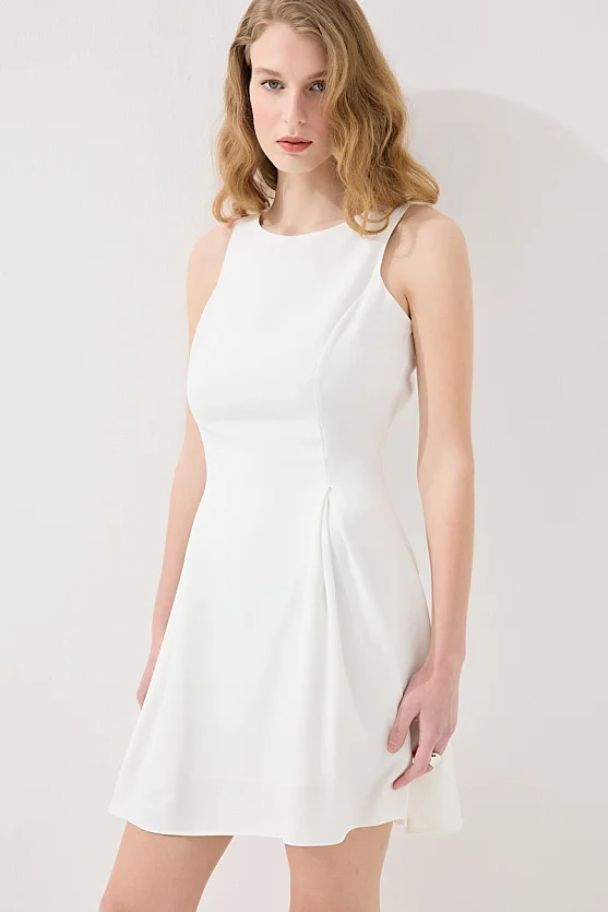 Volanlı Krep Elbise - Beyaz - Gusto