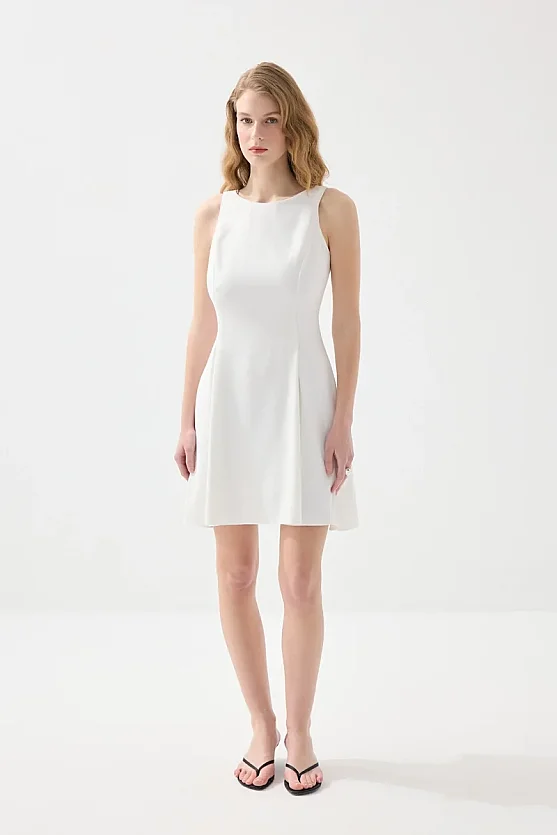 Volanlı Krep Elbise - Beyaz - Gusto