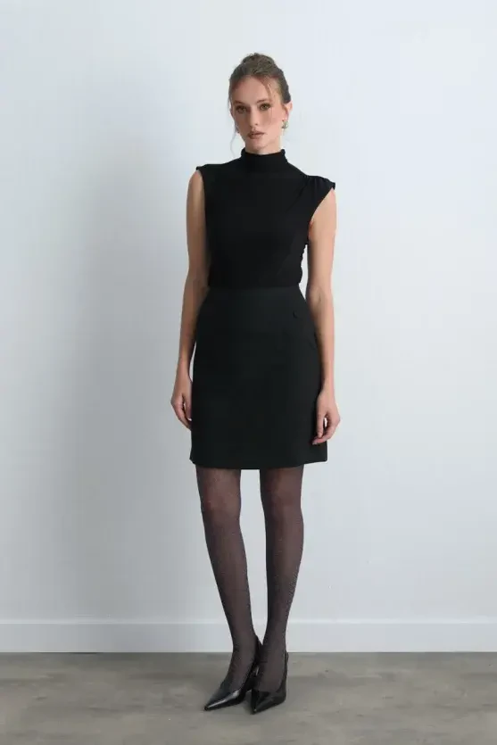 Wrap-Style Mini Skirt - Black - Gusto