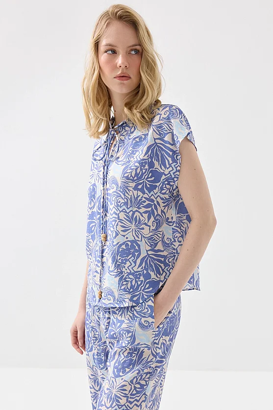 Yakası Bağcıklı Desenli Viskon Bluz - Mavi - 4