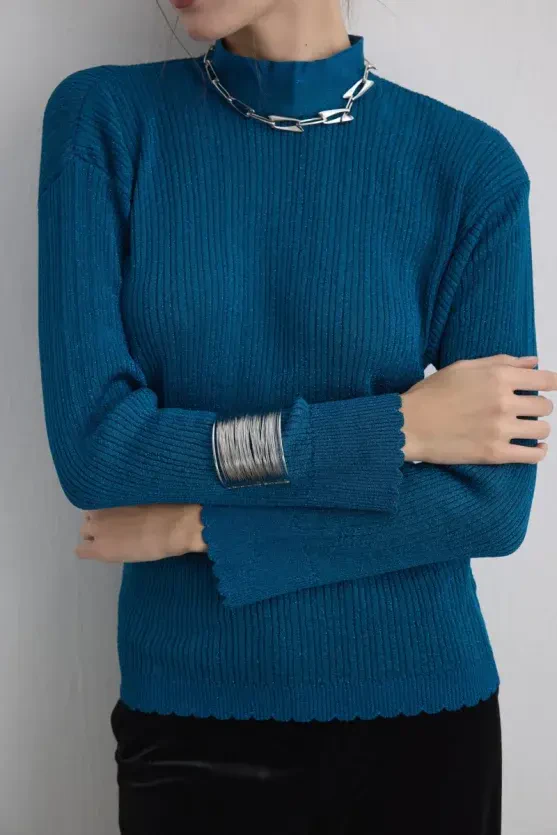 Yakası Düğmeli Rayon Triko Bluz - Mavi - 5