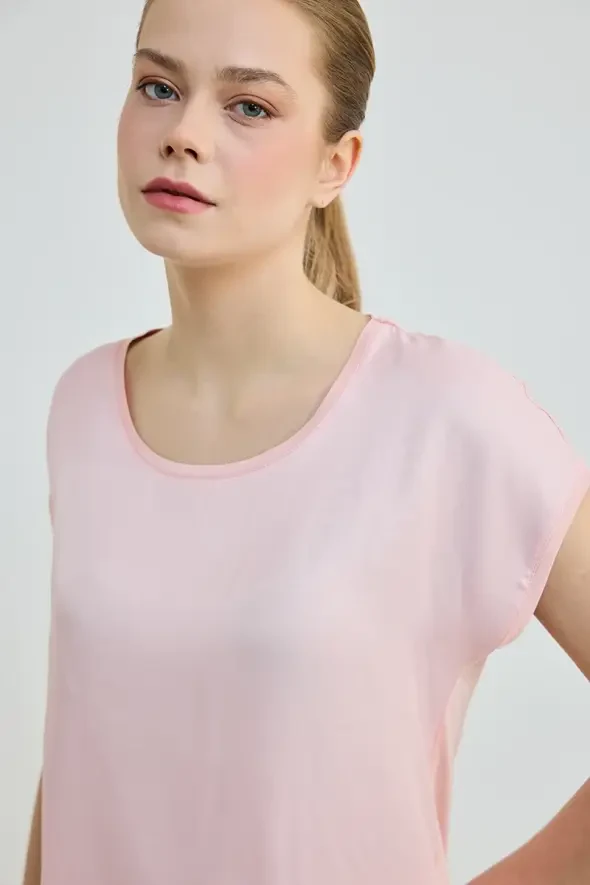 Yuvarlak Yaka Önü Saten Tshirt - Pembe - 3